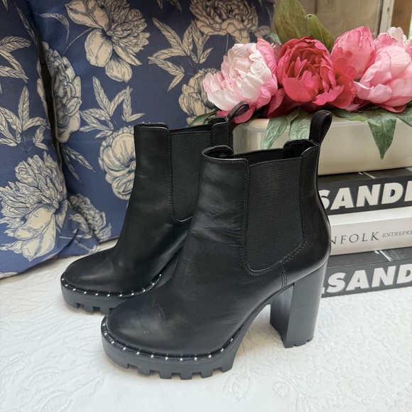 ANTONIO MELANI Black Ankle Boots with Elastic Panels - Picture 8 of 11